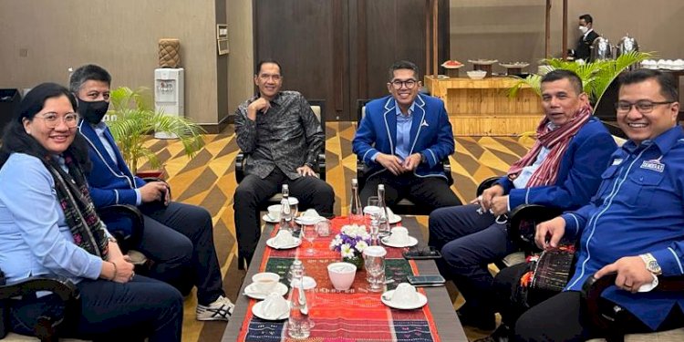 Lokot Nasution Ternyata Mengidolakan Gita Wirjawan