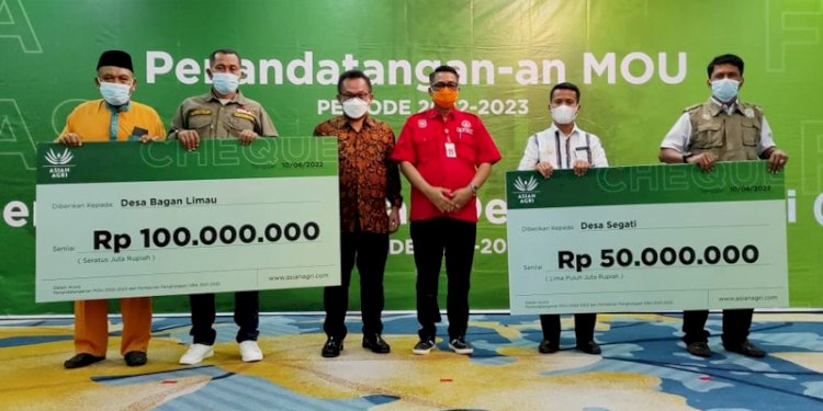 Cegah Karhutla, Asian Agri Beri Apresiasi Desa Bebas Api