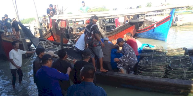Tabrakan Kapal di Pantai Cermin, Dua ABK Meninggal Dunia