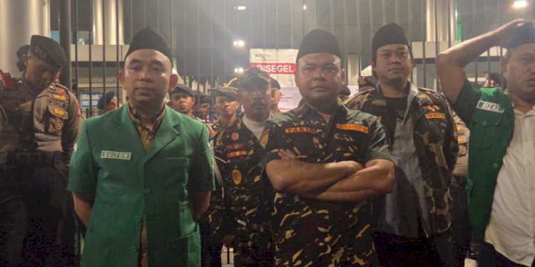 Ancam Gorok saat Demo Trans7, Netizen Ramai Desak Copot Komisaris Transjakarta