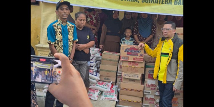 Doli Kurnia Tanjung Bantu Korban Banjir di Langkat