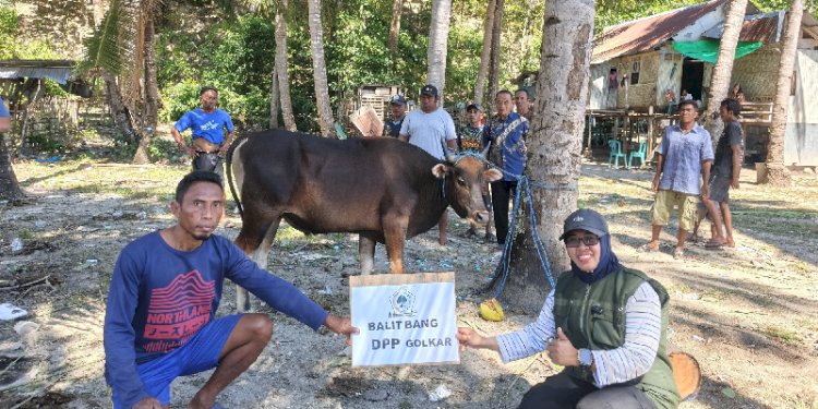 Balitbang DPP Partai Golkar Gelar Qurban di Pulau Terpencil Longos NTT