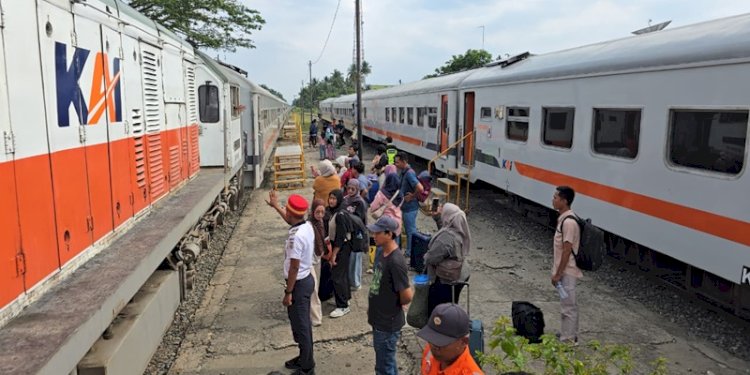 Libur Tahun Baru Islam, Hampir 15 Ribu Penumpang Gunakan Kereta Api di Sumut