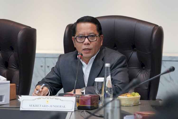 Kemenag Perketat Aturan Gawai: Murid Dilarang Main HP di Sekolah