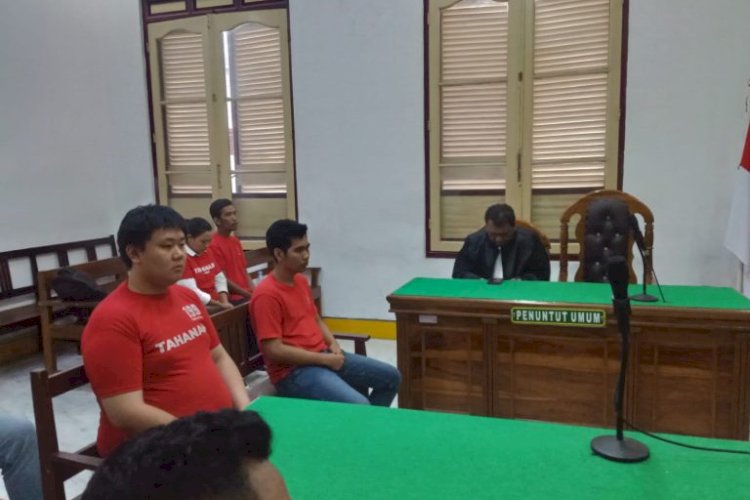 Empat Terdakwa Eksploitasi Dua Anak Lewat MiChat Divonis hingga 2 Tahun Penjara