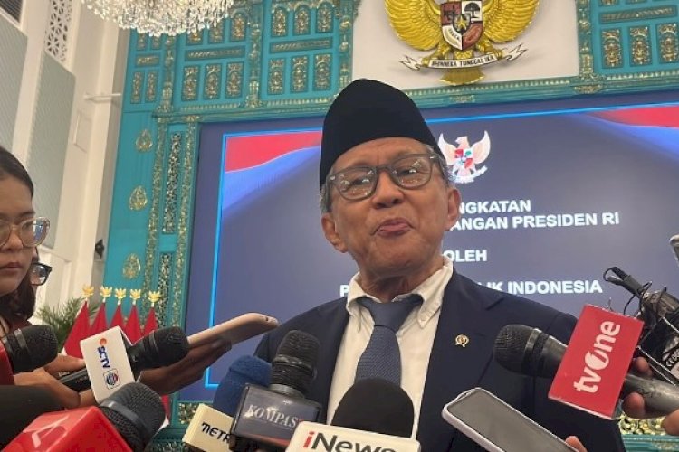 Rocky Gerung Gabung Wantimpres, Tegaskan Sikapnya Tetap Radical Break