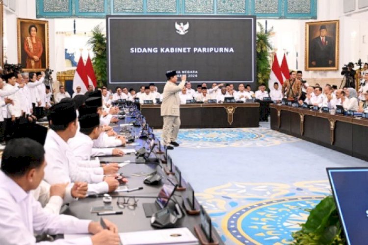 Masalah Indonesia, Banyak Menteri Tak becus tapi Ogah Mundur