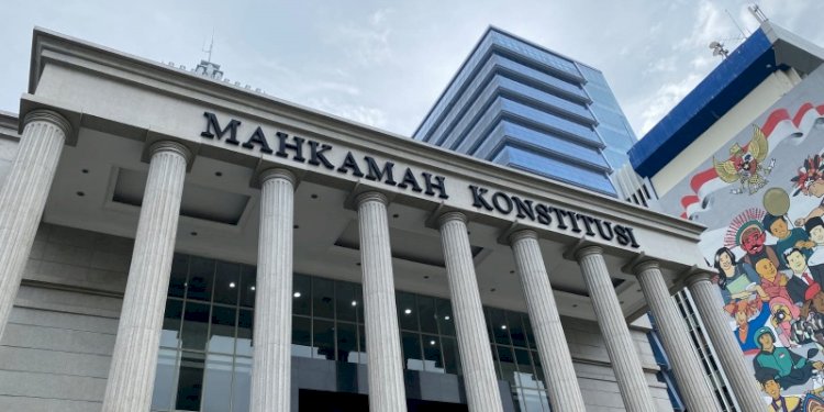Malam Ini MK Tentukan Nasib Gibran soal Syarat Pendidikan