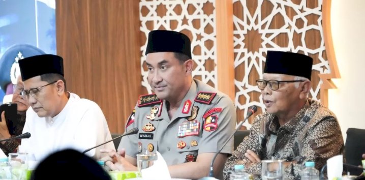 Kapolri Minta MUI Pusat Kaji Fatwa Haramkan Vape, Waspadai Narkoba Cair