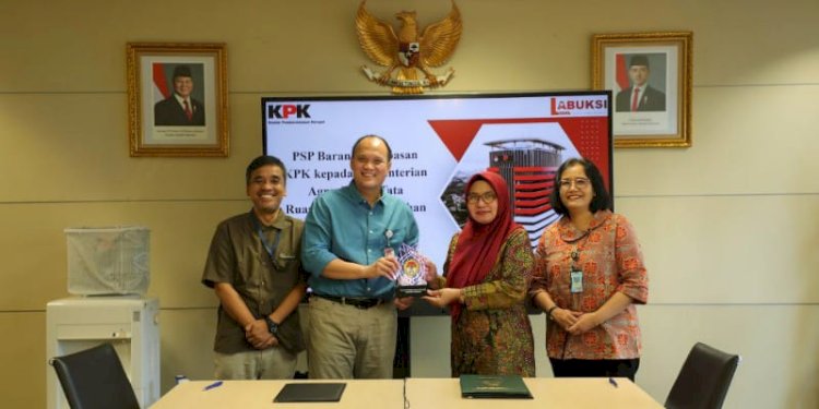 KPK Serahkan Tanah Rampasan Korupsi Rp250 Juta untuk BPN Labuhanbatu