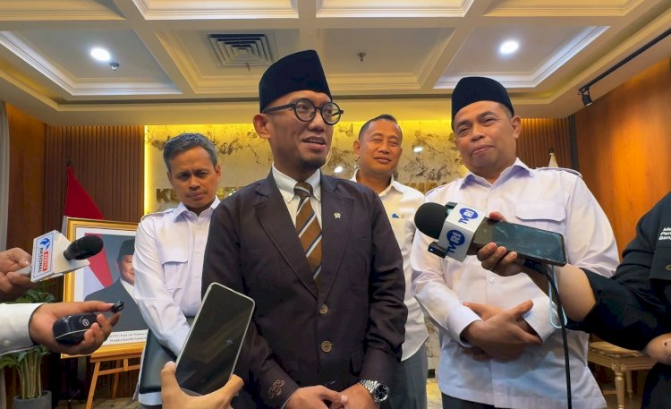 Wamenhaj Minta Jemaah Umrah Hindari Penerbangan Transit Singapura dan Malaysia